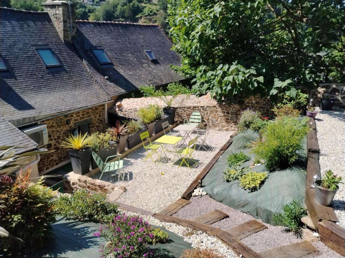 Lanvallay Chambre D'Hote Familiale De La Maison Bleue מראה חיצוני תמונה